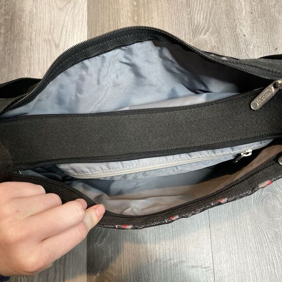 LeSportsac Womens Very Rare Schnauzer Print Expanded Crossbody Bag Boho Washable - Picture 6 of 10